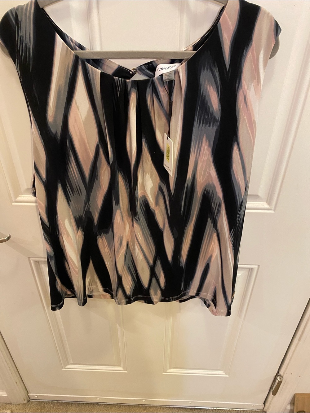 Calvin Klein Black and Blush Abstract Print Sleeveless Camisole